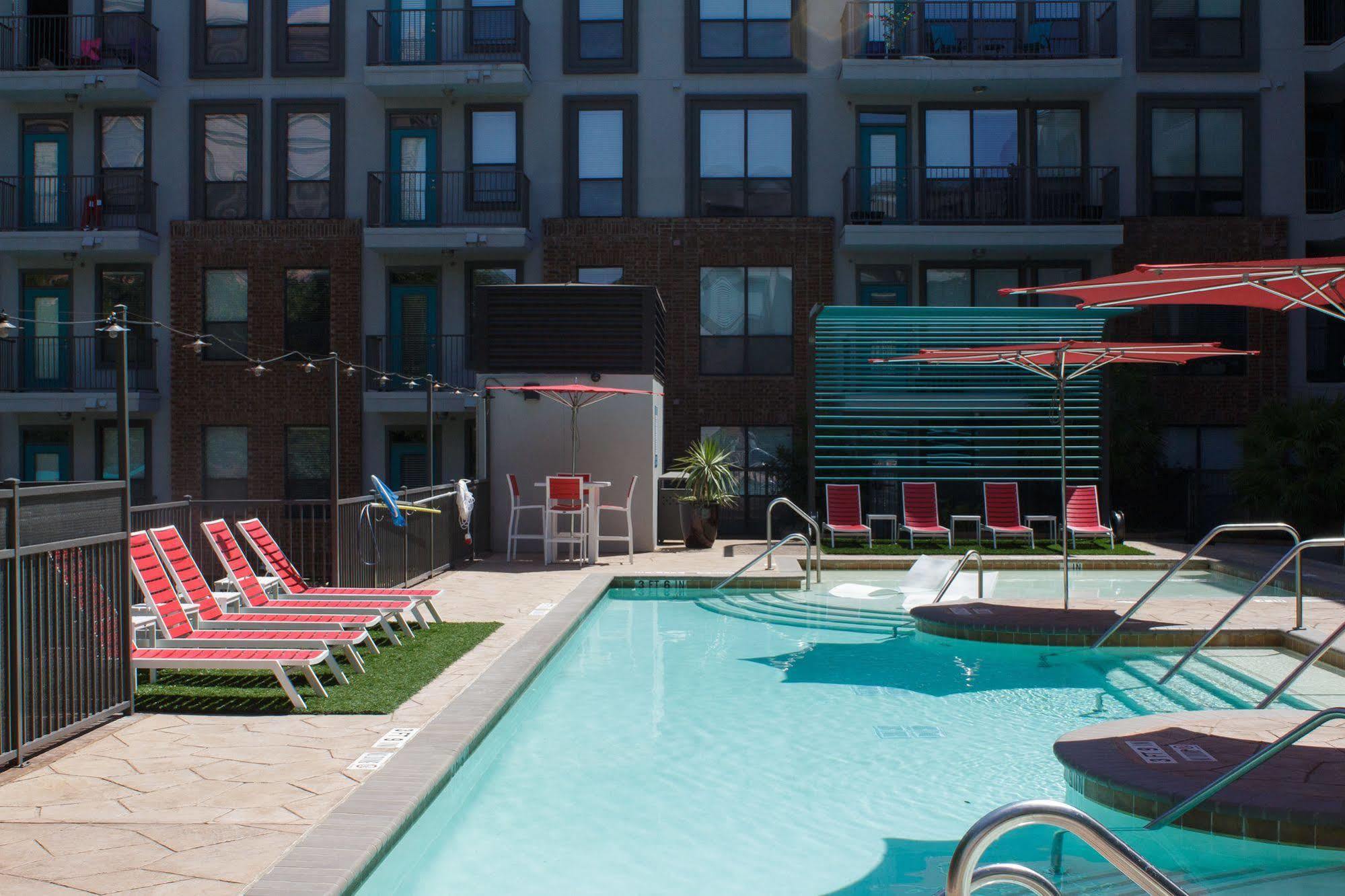 The Guild Music District | Red River St Austin Exterior foto